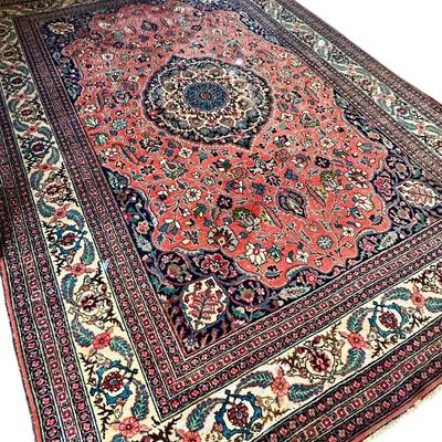 Rug Semi Antique 10 7 x 7’