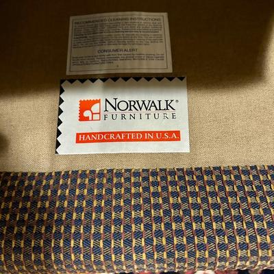 Furniture - Norwalk Upholstered Oversized Club Chair