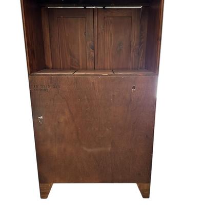 Furniture - Armoir - Primitive style
