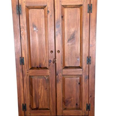 Furniture - Armoir - Primitive style