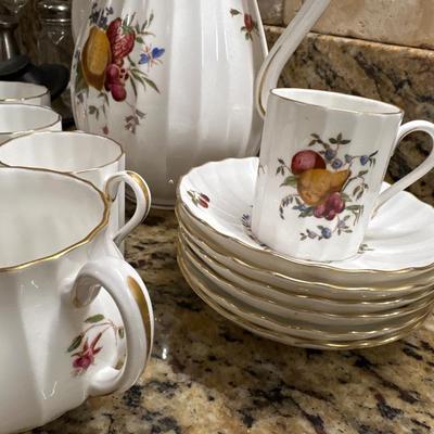China - Royal Worcester coffee service Délecta 15 pc