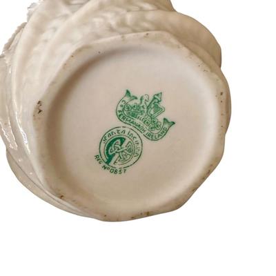 Decor - Beeleek 4 piece lot w/ green marks -chips on 2 small pieces