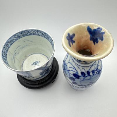 Decor - blue & white Japanese Arita tea cup and vase