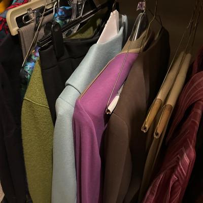 Clothing - Mixed Designer brands- 20+ pc