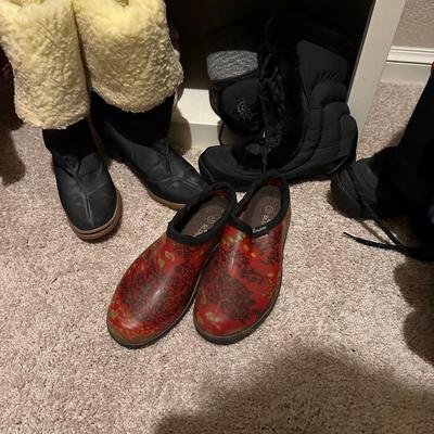 Clothing - shoe 8.5 AAAA & 9 S 12 pairs