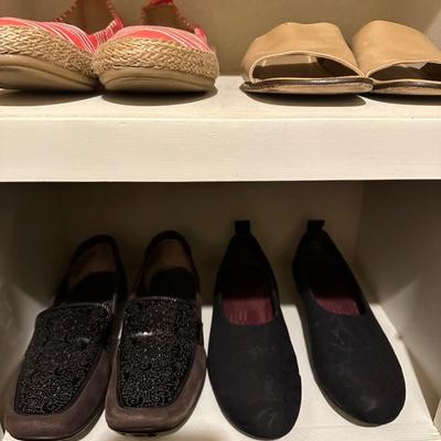 Clothing - shoe 8.5 AAAA & 9 S 12 pairs