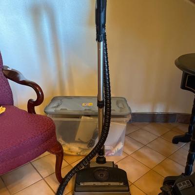 Sale Photo Thumbnail #269: RAINBOW E2 Type 12 Black E-Series Canister Vacuum With Dolly.