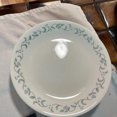 Sale Photo Thumbnail #279: Corelle Country Cottage Luncheon Plate 8.5" Wide Set of 9