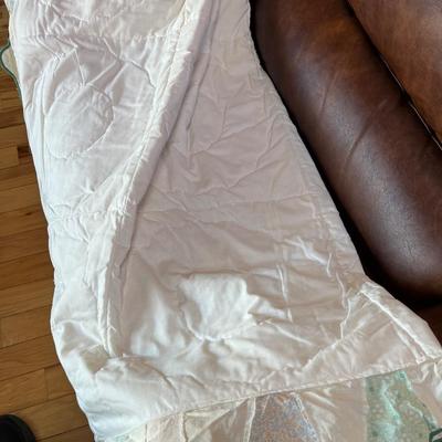 Sale Photo Thumbnail #287: Quilt Machine Stitched   
Approximately 94"X48"