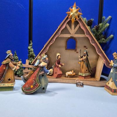 Sale Photo Thumbnail #378: Wooden construction, traditional characters
7 pieces
18 inches tall, 24 inches wide