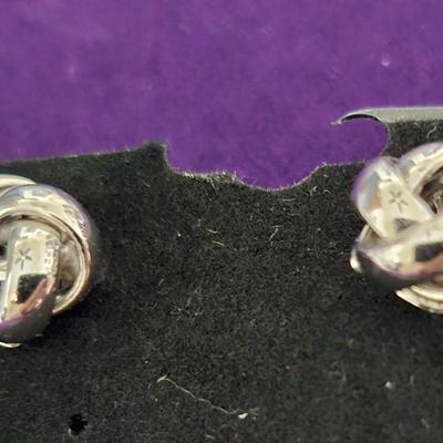 Sale Photo Thumbnail #413: stamped 750