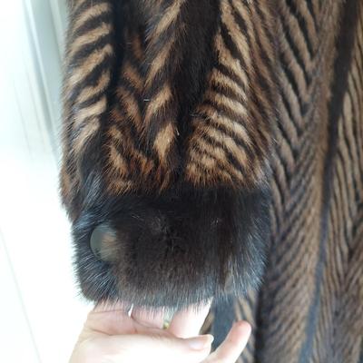 Vintage Chevron Mink Fur Coat (BB1-BBL)