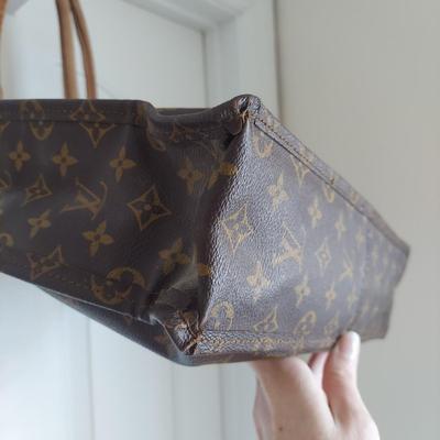 Vintage Louis Vuitton Monogram Tote (BB1-BBL)
