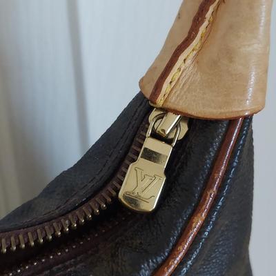Vintage Louis Vuitton Monogram Purse (PB-BBL)