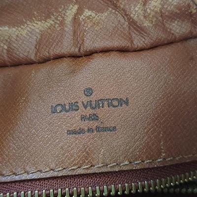 Vintage Louis Vuitton Monogram Purse (PB-BBL)