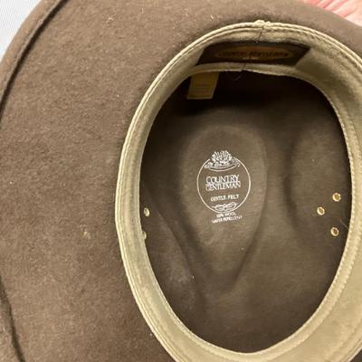 Sale Photo Thumbnail #52: Country Gentlemen's hat, ball hats