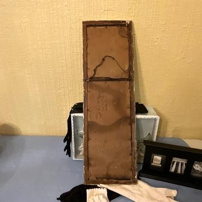 Sale Photo Thumbnail #88: The picture looks like burlap.