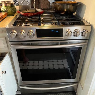 Sale Photo Thumbnail #155: Kitchen     https://www.homedepot.com/p/Samsung-30-in-5-8-cu-ft-Slide-In-Gas-Range-with-Self-Cleaning-Convection-Oven-in-Stainless-Steel-NX58H9500WS/205336823?selectedSellerId=0&clickid=yYkW18RIQxycRB51oD3CC0wsUkp15mx0KRAJWQ0&irgwc=1&cm_mmc=afl-ir-78091-4