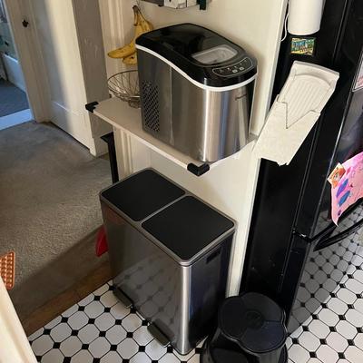 Sale Photo Thumbnail #158: Kitchen