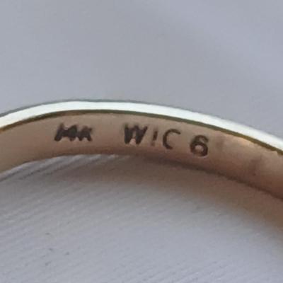 Three bands - with missing stones 14k WIC 6 - 14k - CI 10k marked - 14 k - 10 k Gold bands