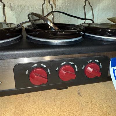 Sale Photo Thumbnail #189: D26-Triple Crock pot