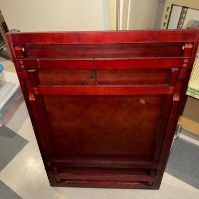Sale Photo Thumbnail #211: D33-Folding Puzzle Table