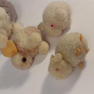 Sale Photo Thumbnail #927: Collection of Small, Steiff Bunnies.  Items do not have tags.