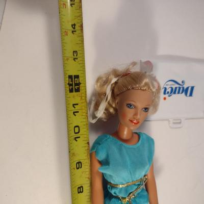 Sale Photo Thumbnail #958: Vintage Darci Doll