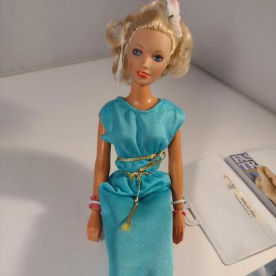 Sale Photo Thumbnail #955: Vintage Darci Doll