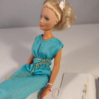 Sale Photo Thumbnail #954: Vintage Darci Doll