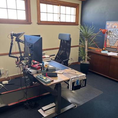 Sale Photo Thumbnail #201: Office