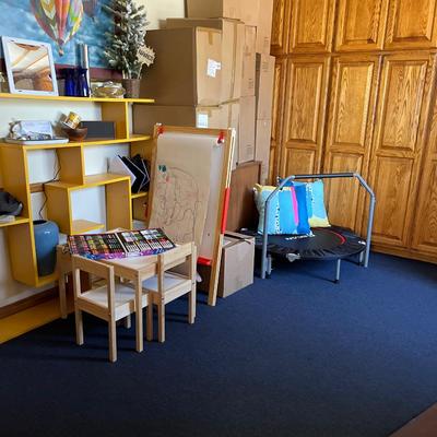 Sale Photo Thumbnail #207: Office