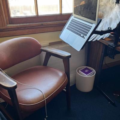 Sale Photo Thumbnail #215: Office