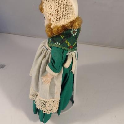 Sale Photo Thumbnail #997: Madam Alexander Doll- 'Ireland'- Approx 7 1/2" Tall