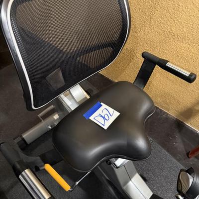 Sale Photo Thumbnail #332: D62-exercise equipment