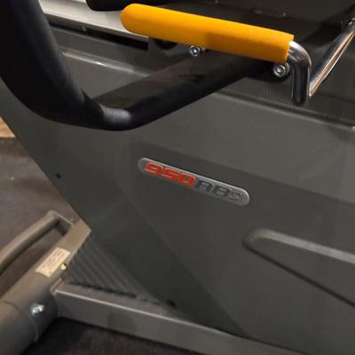 Sale Photo Thumbnail #335: D62-exercise equipment