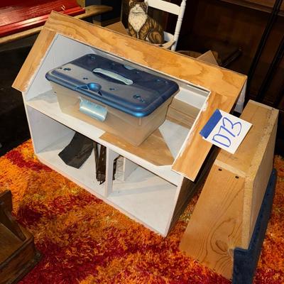 Sale Photo Thumbnail #377: D73-playhouse and kneeler