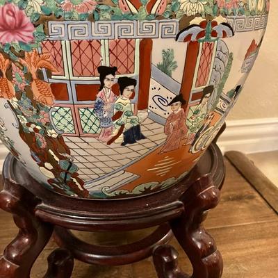 Sale Photo Thumbnail #131: Medium Chinese floor vase with wooden base measuring 10" H x 12.5" diameter