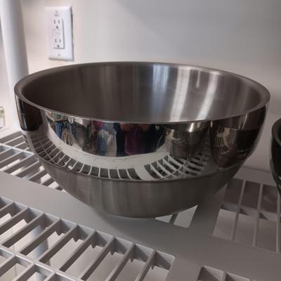 3 NESTING THICK STAINLESS HOFFRITZ BOWLS