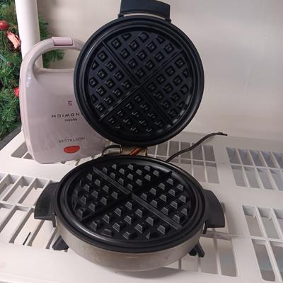 AIR POPCORN POPPER, LARGE BOWL, WAFFLE MAKER AND MY MINI SANDWICH MAKER