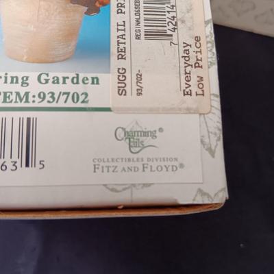4 FITZ AND FLOYD CHARMING TAILS FIGURES