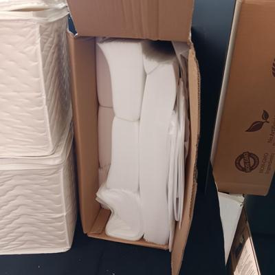 CHINA/CRYSTAL STORAGE CONTAINERS AND PACKING CLOTH