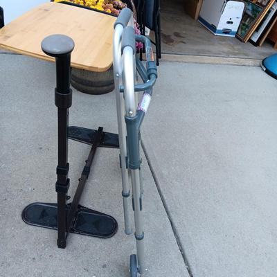 MOBILITY WALKER AND BED TABLE