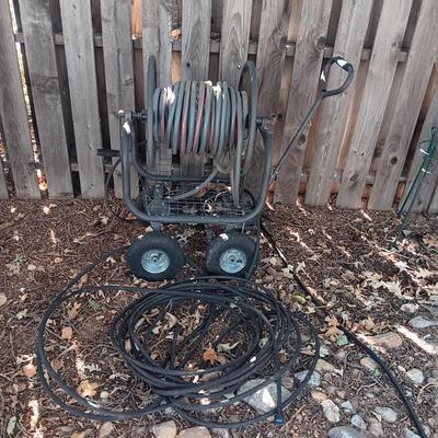 GARDEN HOSE 4 WHEEL CART