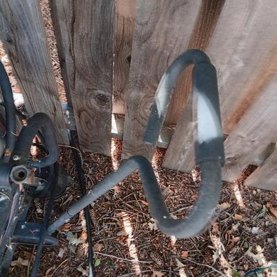 GARDEN HOSE 4 WHEEL CART
