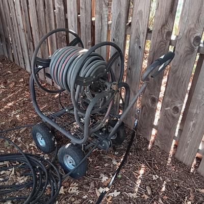 GARDEN HOSE 4 WHEEL CART