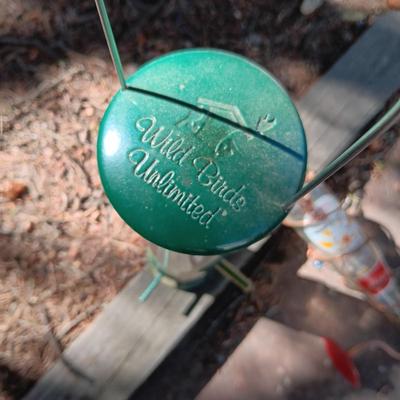 WILD BIRDS UNLIMITED FEEDER AND A COCA-COLA HUMMINGBIRD FEEDER