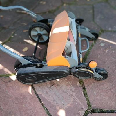 LIKE NEW FISKARS PUSH MOWER
