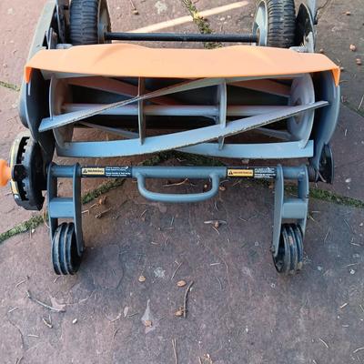 LIKE NEW FISKARS PUSH MOWER