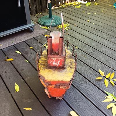 METAL TUG BOAT YARD ART